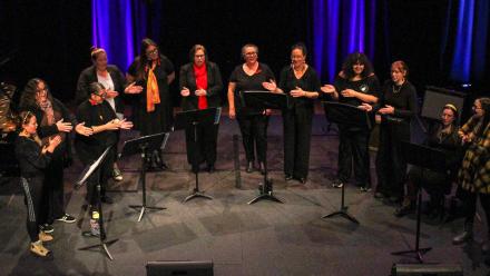 Wamburang Women's choir on stage